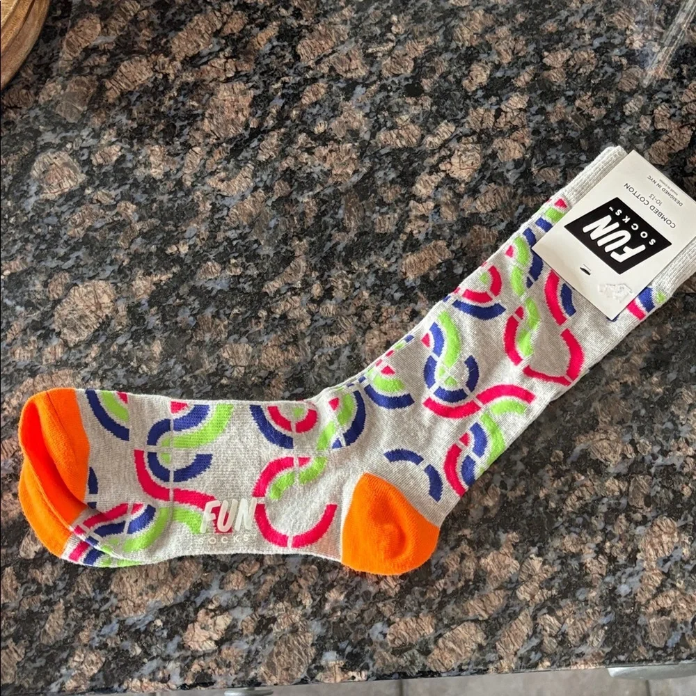 Fun & Good Luck Socks Men’s Cotton Blend Gray Books Geometric Pattern NWT 10-13 - Picture 5 of 8